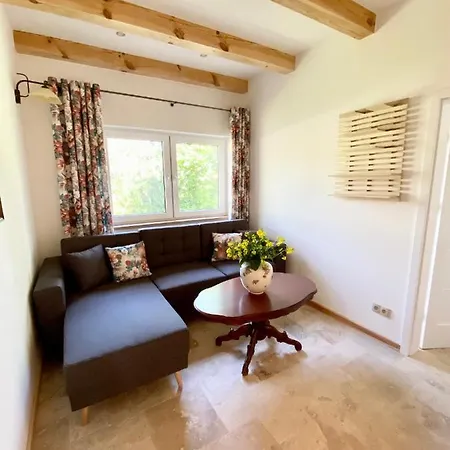 Вилла Sloneczny Dom Na Wzgorzu Swiatki