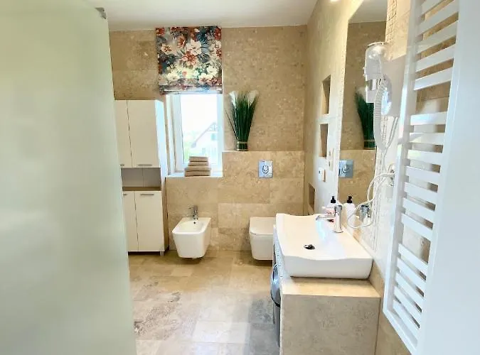 Sloneczny Dom Na Wzgorzu